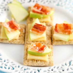 Smoked Gouda, Apple, Bacon, and Honey Bites - Apbagoudacuit