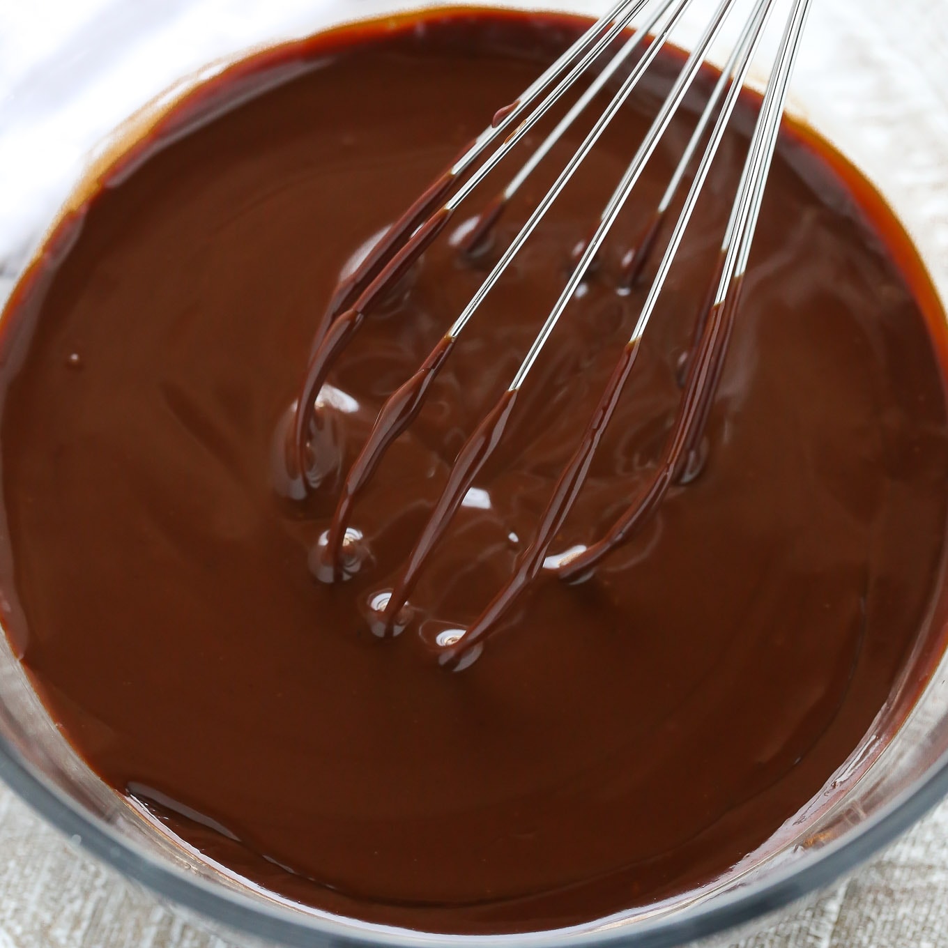 How to Make Chocolate Ganache