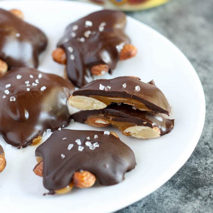 Salted Caramel Almond Turtles