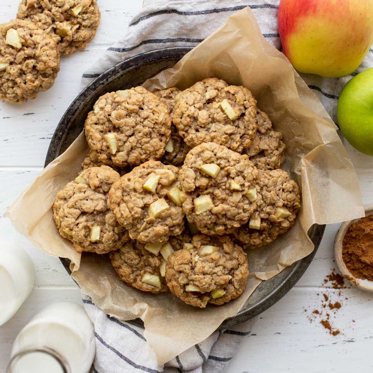 Apple Cinnamon Oatmeal Cookies Recipe