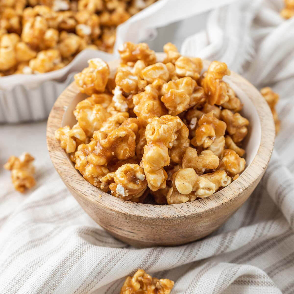 EASY HOMEMADE CARAMEL POPCORN - Butter with a Side of Bread